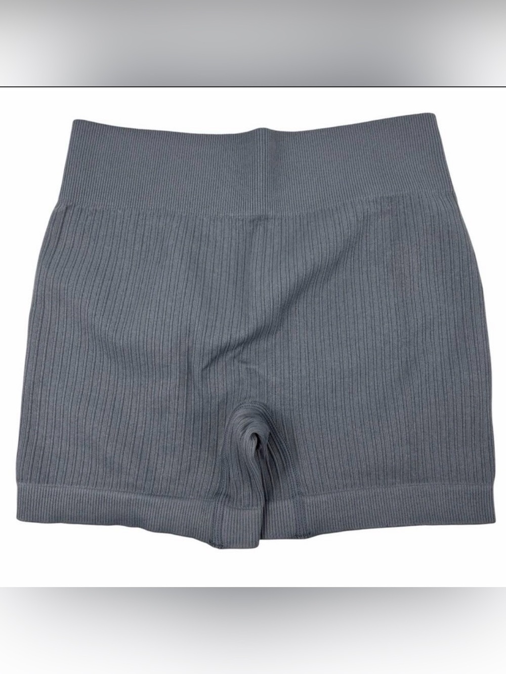 NWT OQQ High-Waist Ribbed Athletic Shorts with Butt Sculpted Lift— Gray, Small